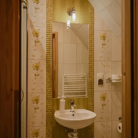 ベッド・アンド・ブレックファスト Olczanski Zakatek 3*