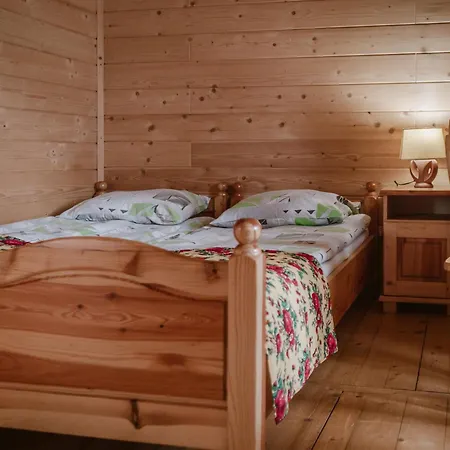 ベッド・アンド・ブレックファスト Olczanski Zakatek